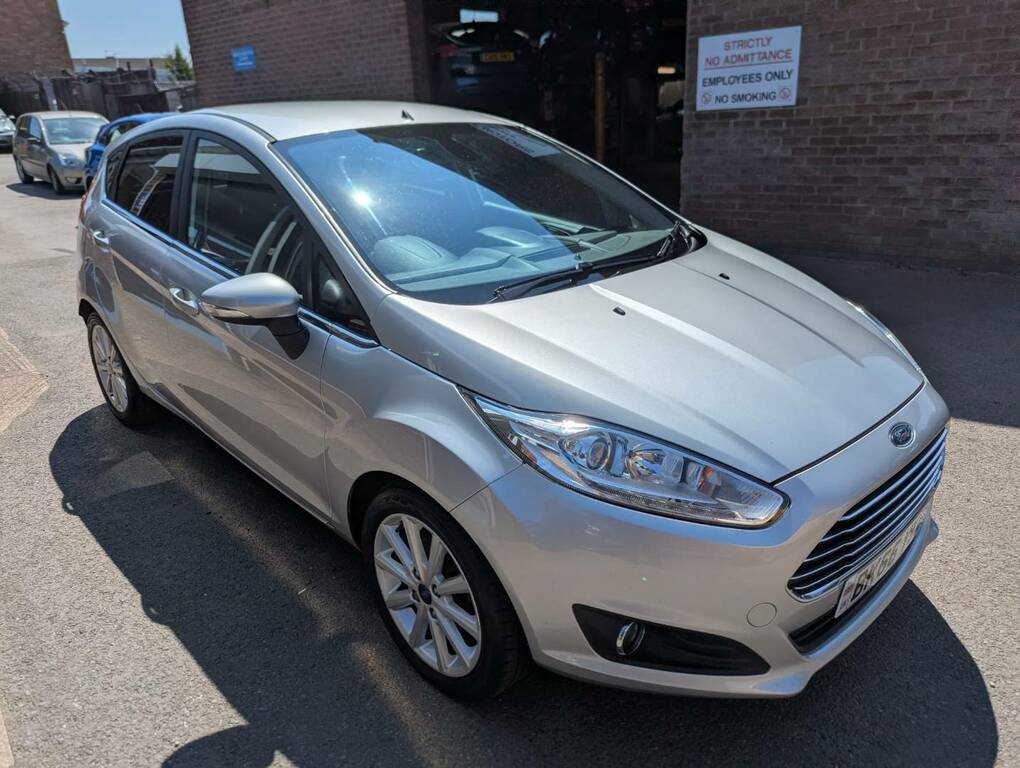 Ford Fiesta 1.5 Tdci Titanium Silver