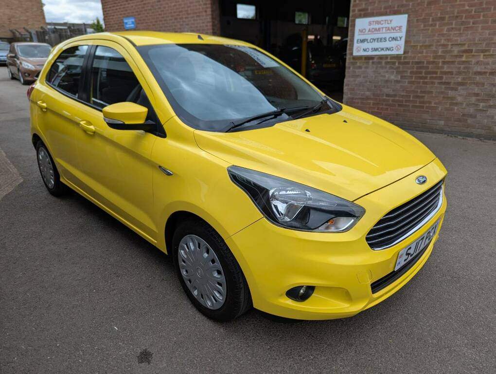 Ford KA+ 1.2 Studio Yellow