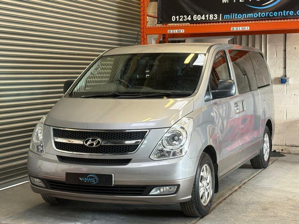 Hyundai I800 Mpv 2.5 Crdi Style Euro 5 201212 Silver #2