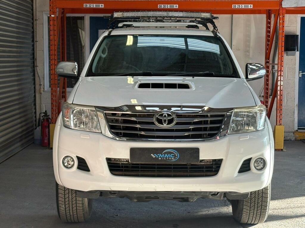 Toyota HILUX Pickup 3.0 D-4d Invincible 4Wd Euro 5 20 YS16NSY White #5