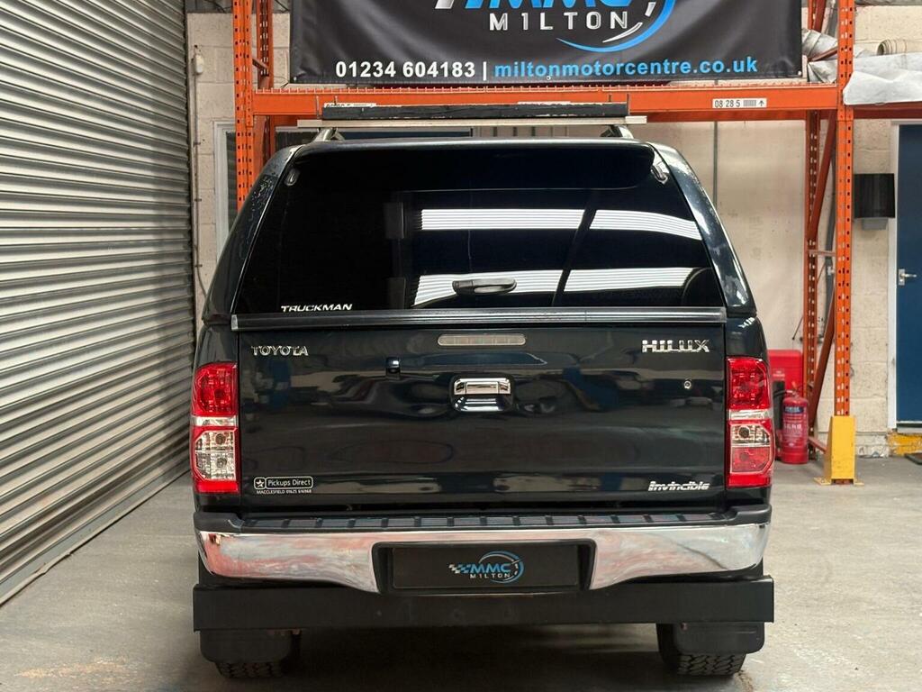 Toyota HILUX Invincible 4X4 D-4d Dcb U15490610 #10