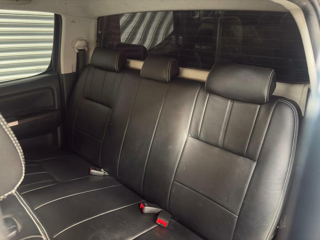 Toyota HILUX Invincible 4X4 D-4d Dcb U15490610 #35