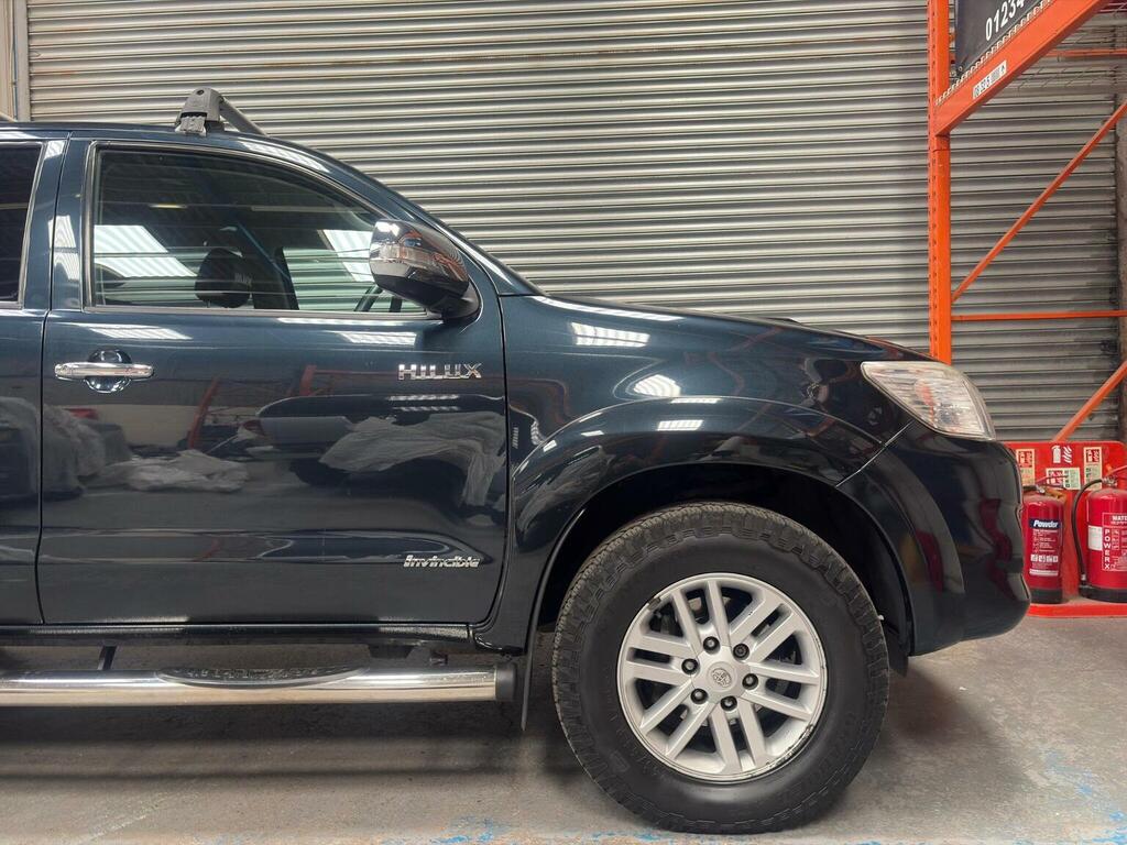 Toyota HILUX Invincible 4X4 D-4d Dcb U15490610 #21