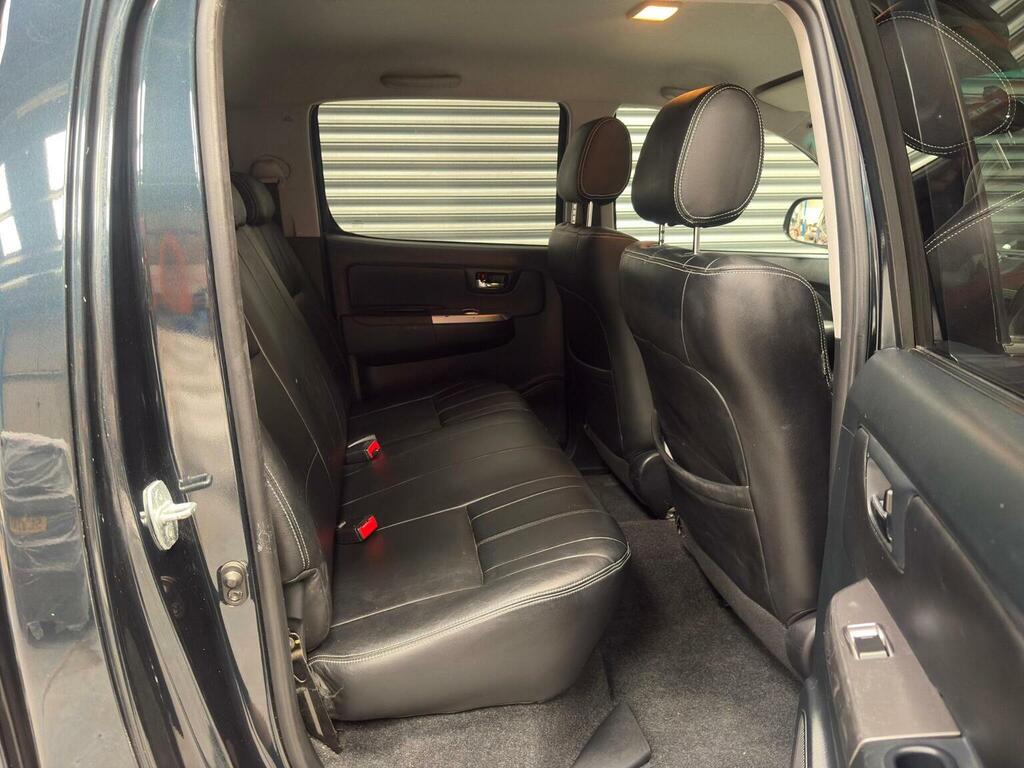 Toyota HILUX Invincible 4X4 D-4d Dcb U15490610 #36
