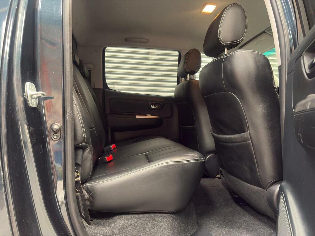 Toyota HILUX Invincible 4X4 D-4d Dcb U15490610 #37