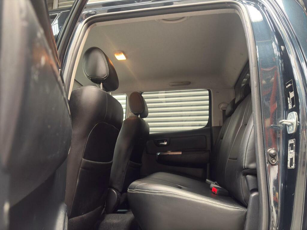 Toyota HILUX Invincible 4X4 D-4d Dcb U15490610 #34