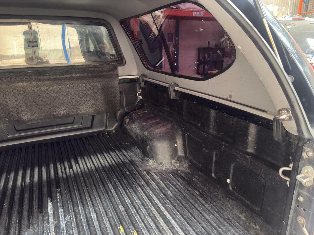 Toyota HILUX Invincible 4X4 D-4d Dcb U15490610 #25