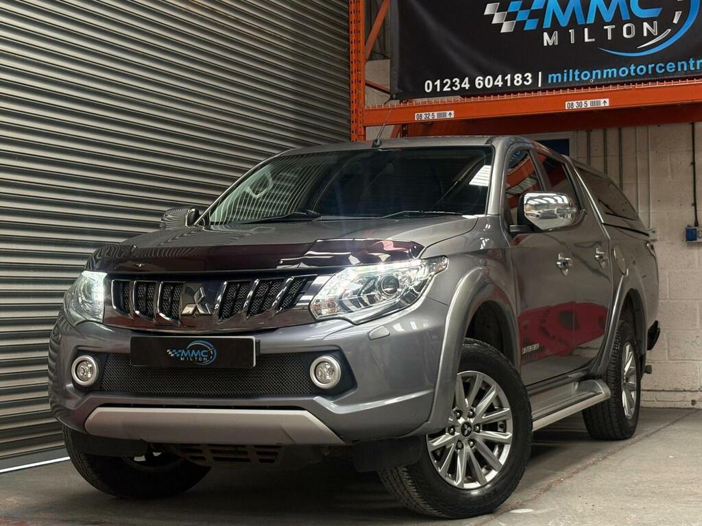 Mitsubishi L200 2.4 Di-d Dc Barbarian 4Wd Euro 6 Grey #2