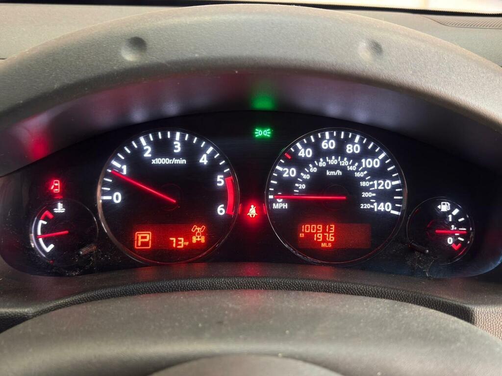 Nissan Navara 2.5 Dci Acenta 4X4 Dcb 169 Bhp Black #43