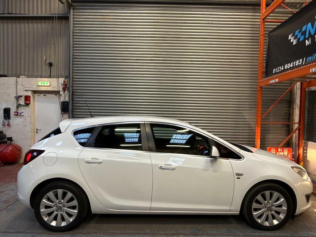 Vauxhall Astra 1.7 Cdti Ecoflex Tech Line Sports Tourer Euro 5 S Black #14