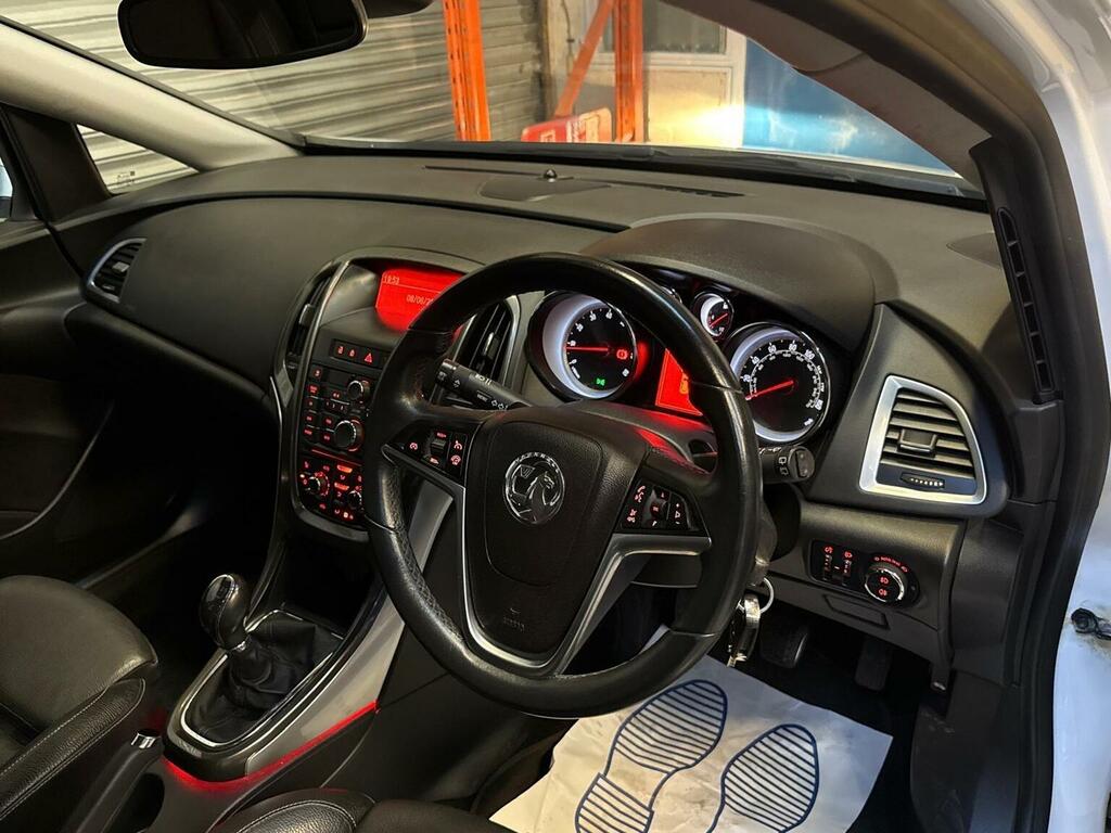 Vauxhall Astra 1.7 Cdti Ecoflex Tech Line Sports Tourer Euro 5 S Black #20