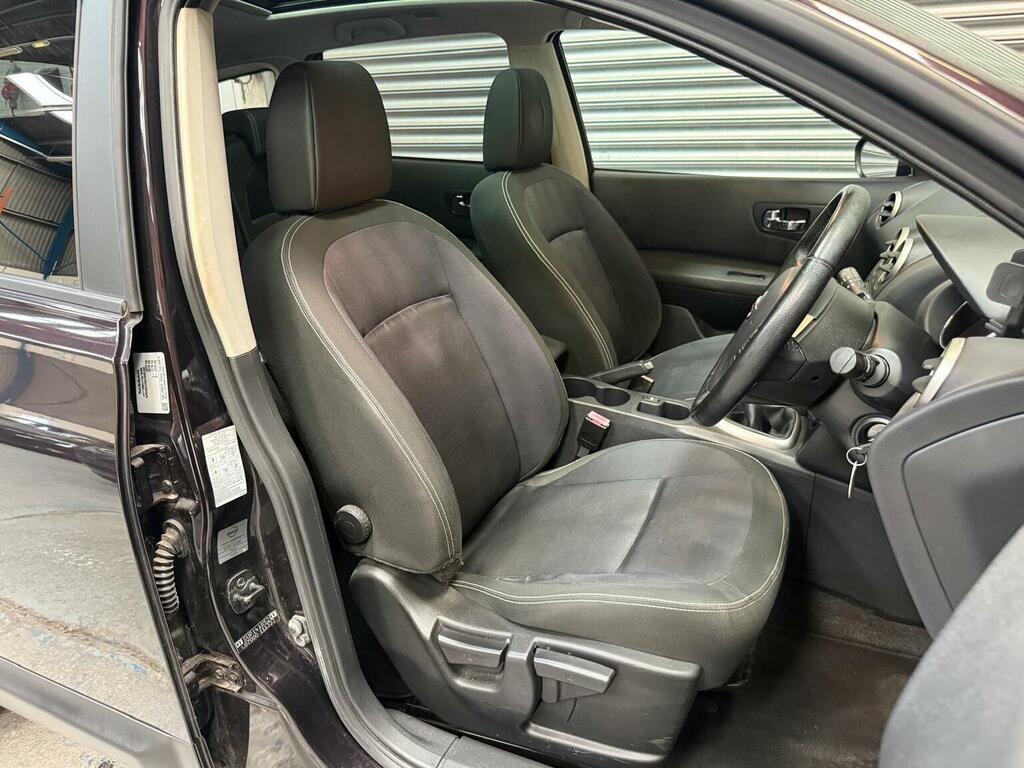 Nissan Qashqai+2 Acenta Grey #23
