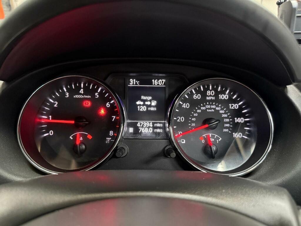 Nissan Qashqai+2 Acenta Grey #43