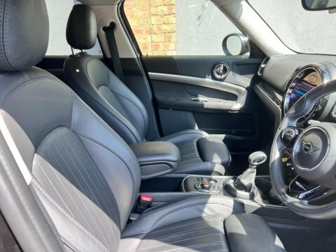 Mini Countryman 1.5 10Kwh Cooper LL70RUV Black #6