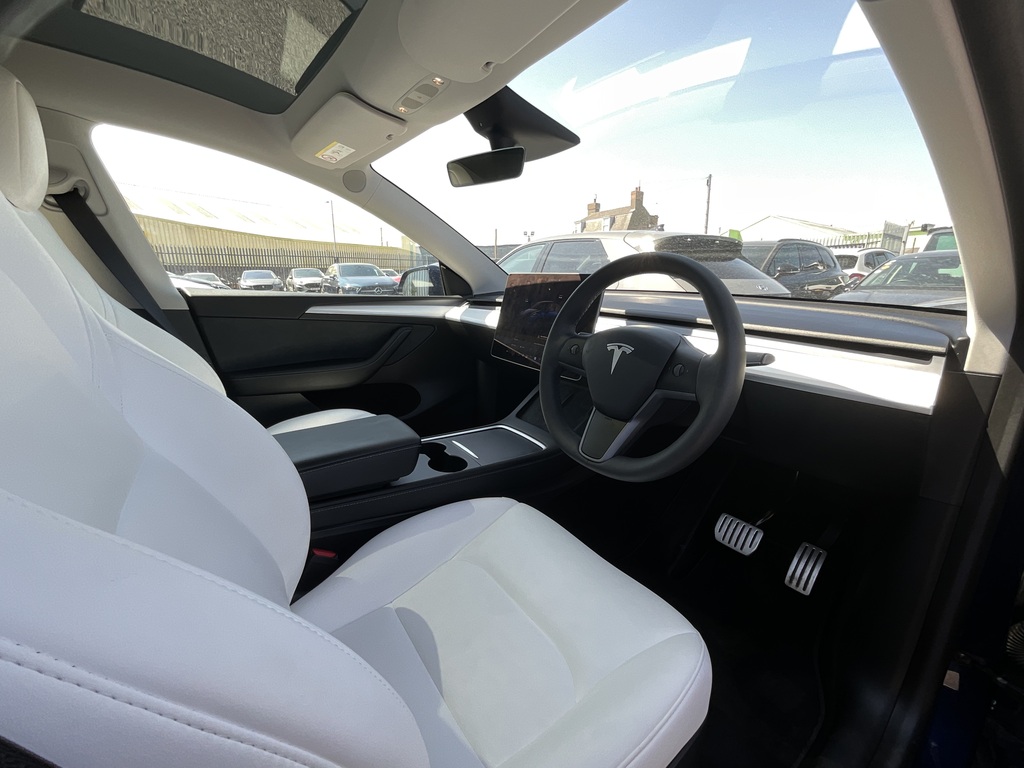 Tesla Model Y Performance Awd MW23HUV Blue #2