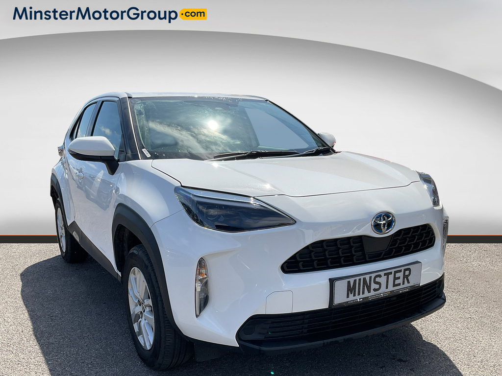 Toyota Yaris Cross Icon Hev White