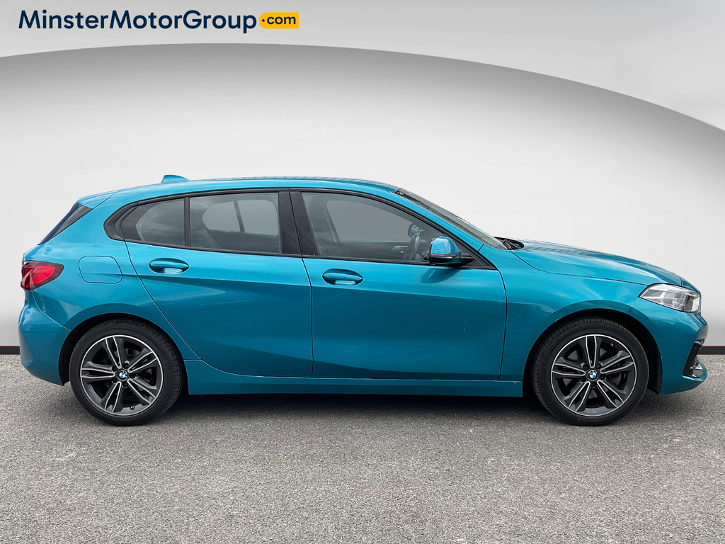 BMW 1 Series 118I Sport SL22TLZ Blue #2