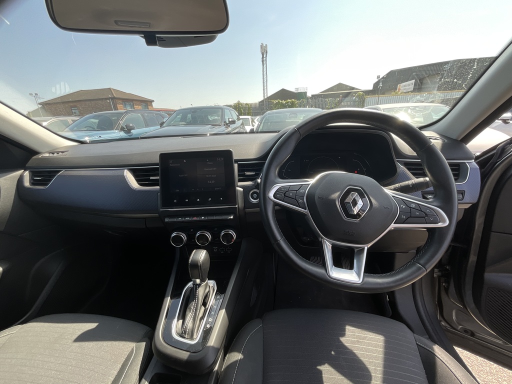 Renault Arkana Iconic E-tech Hev Grey