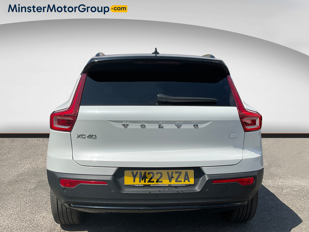 Volvo XC40 Recharge Twin Ev Awd YM22VZA White #3