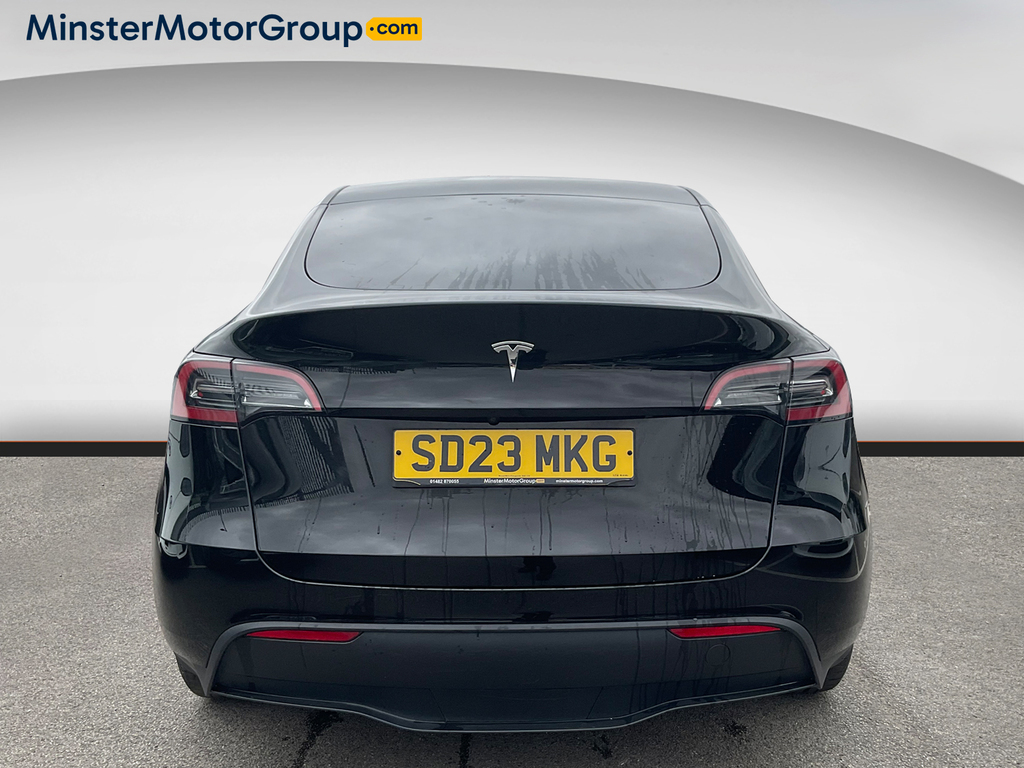 Tesla Model Y Rwd Black #3
