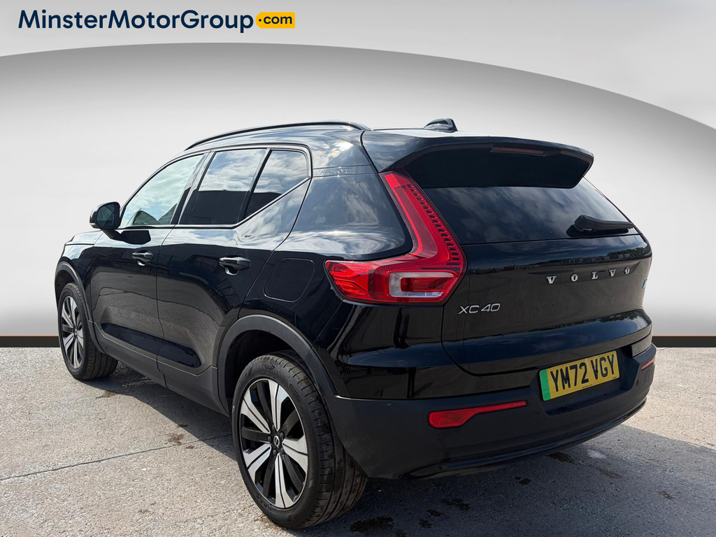 Volvo XC40 Core Recharge Ev YM72VGY Black #4