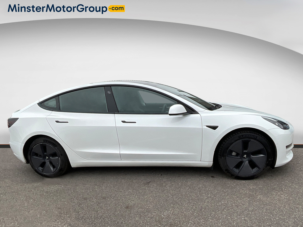 Tesla Model 3 Long Range Awd AJ22KFU White #2