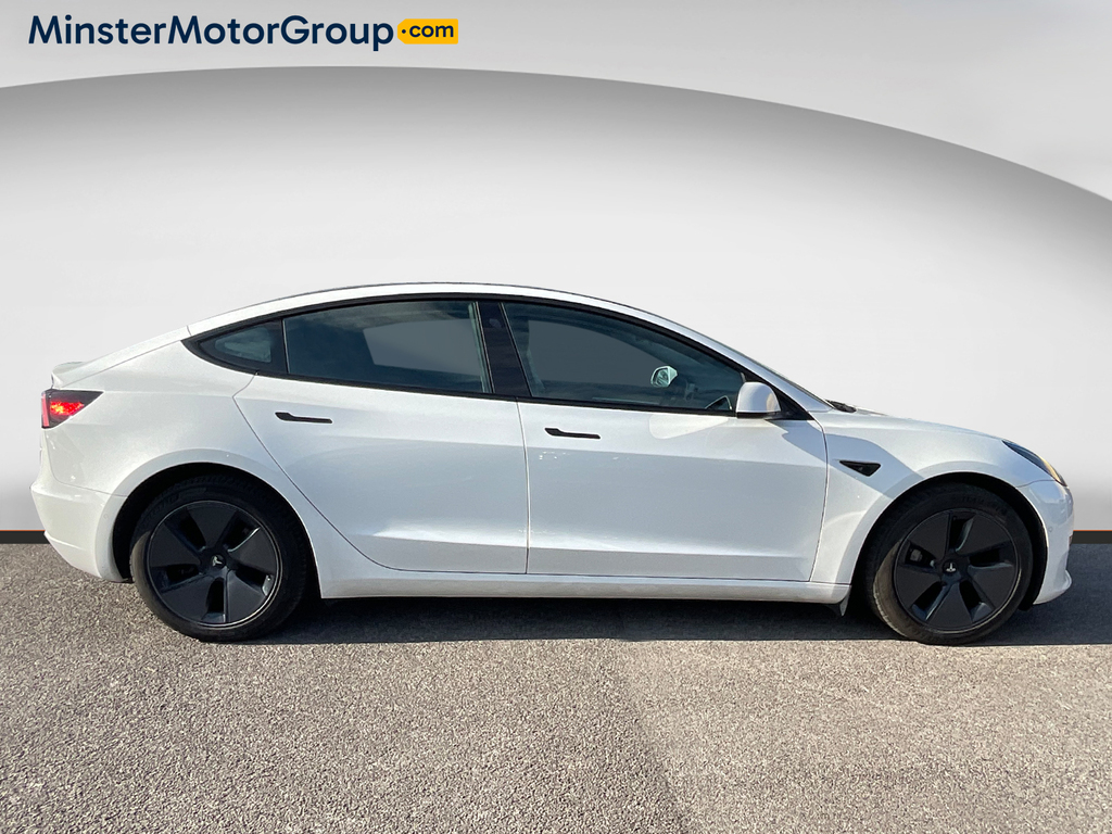Tesla Model 3 Standard Range MA22HBX White #2