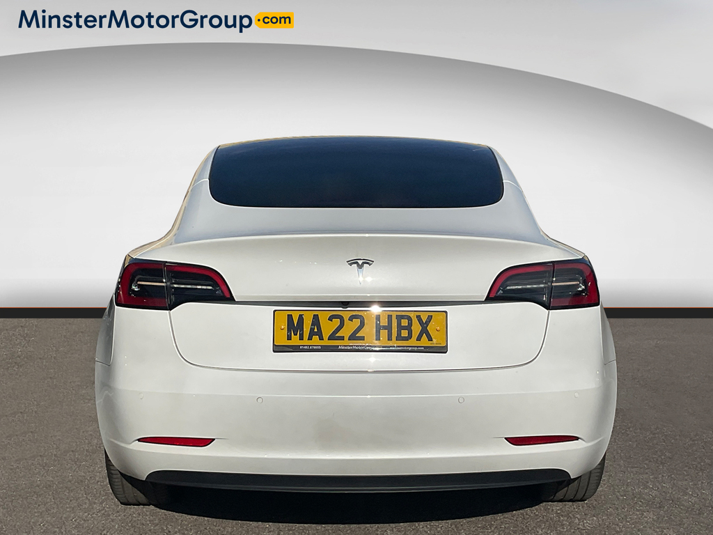 Tesla Model 3 Standard Range MA22HBX White #3