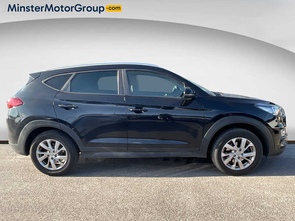 Hyundai Tucson Se Nav Gdi 2Wd SH19MVC Black #2