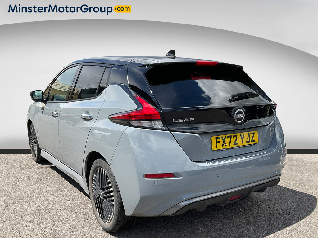 Nissan Leaf Tekna Grey #4