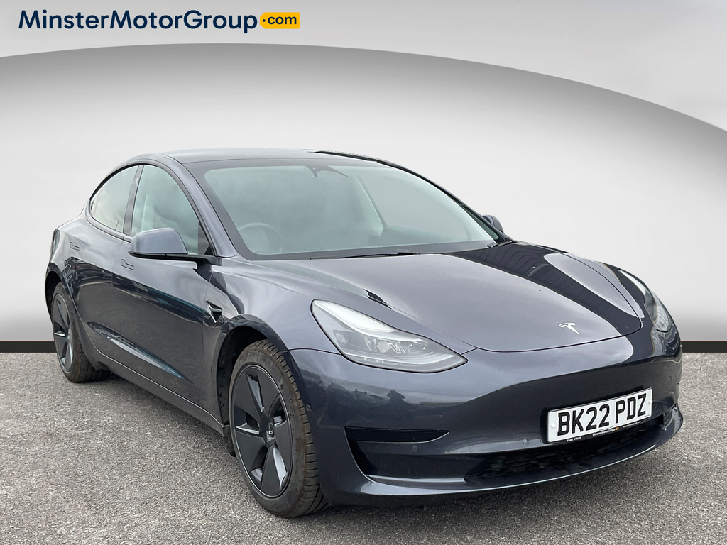 Tesla Model 3 Standard Range Grey
