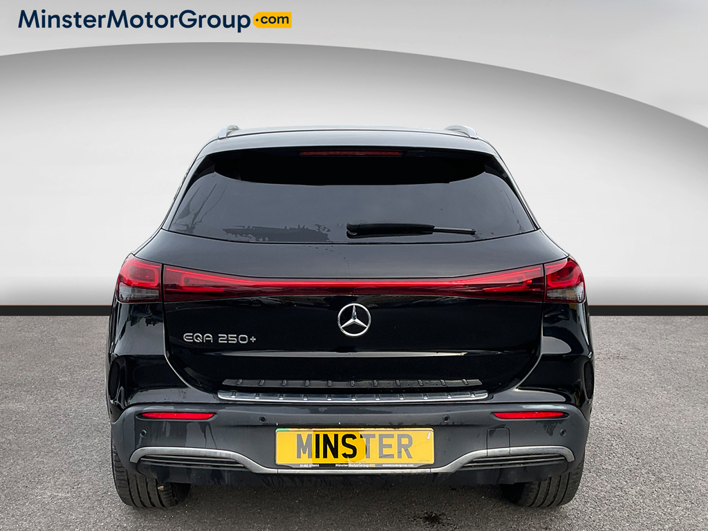 Mercedes-Benz EQA 250 Amg Line Black #5