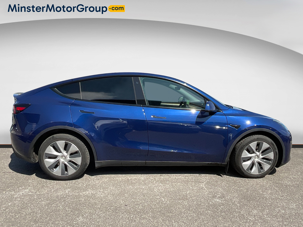 Tesla Model Y Long Range Awd AJ72CLU Blue #2
