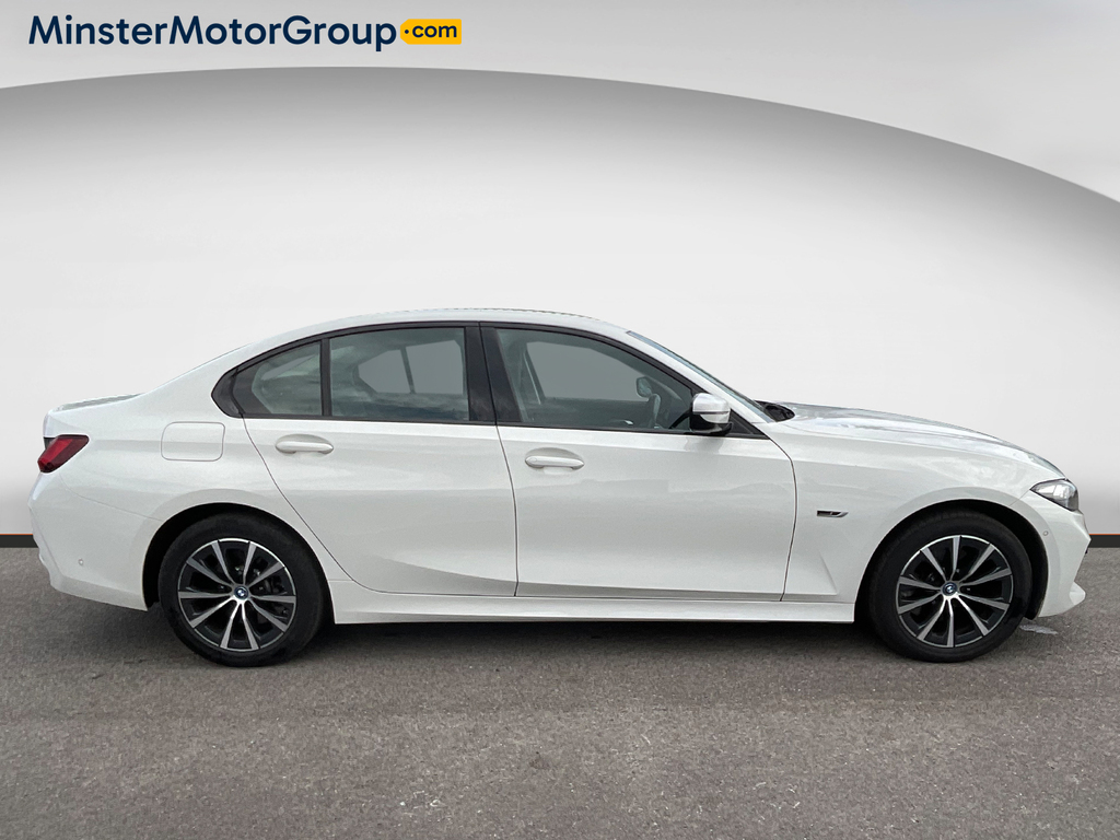 BMW 3 Series 330E Xdrive Sport FL23TFU White #2
