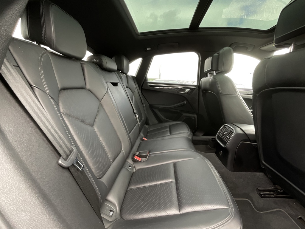 Porsche Macan S D S-a White #6