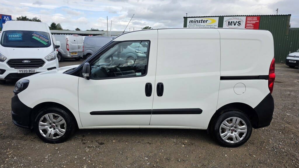 Fiat Doblo 1.3 Doblo Cargo White #4
