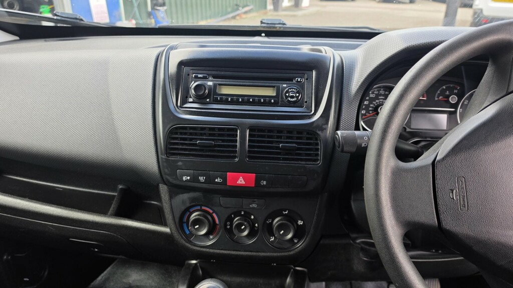 Fiat Doblo 1.3 Multijet 16V 80 Van Start Stop White #14