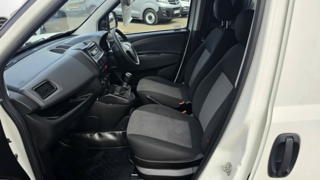 Fiat Doblo 1.3 Multijet 16V 80 Van Start Stop White #13