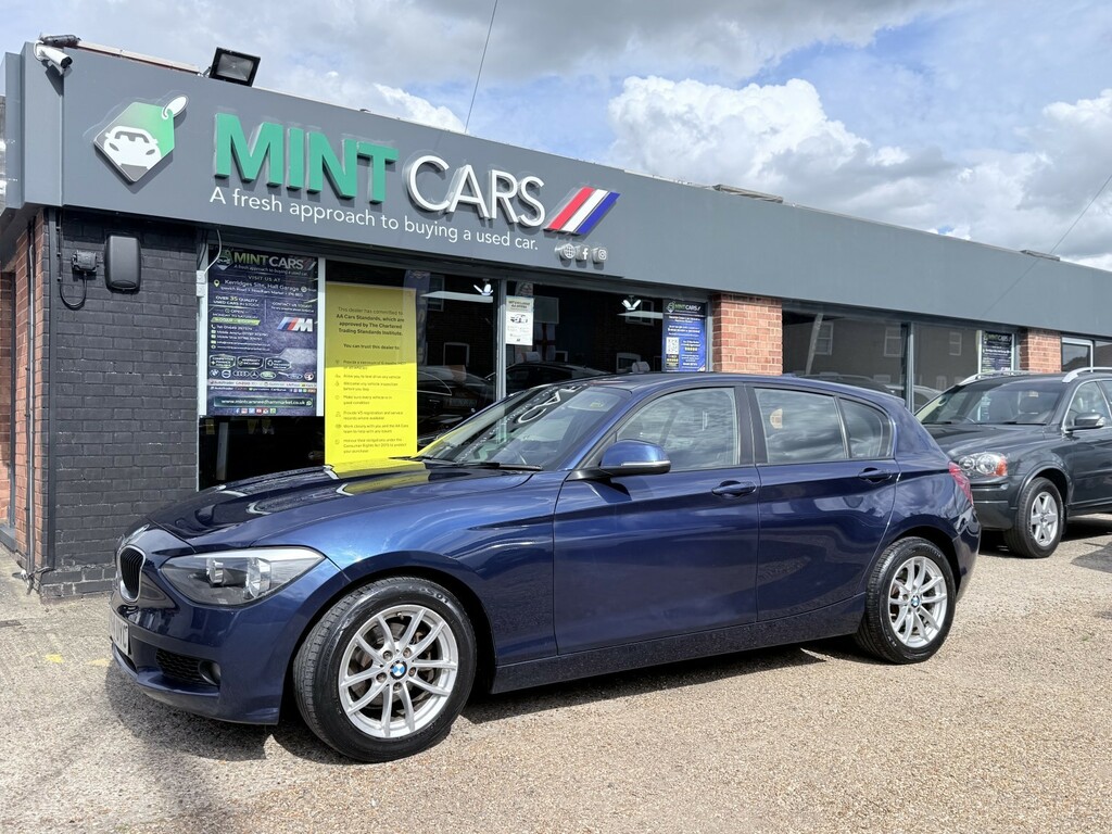 BMW 1 Series Hatchback 1.6 116D Efficientdynamics 5-Door 2014 Blue #2