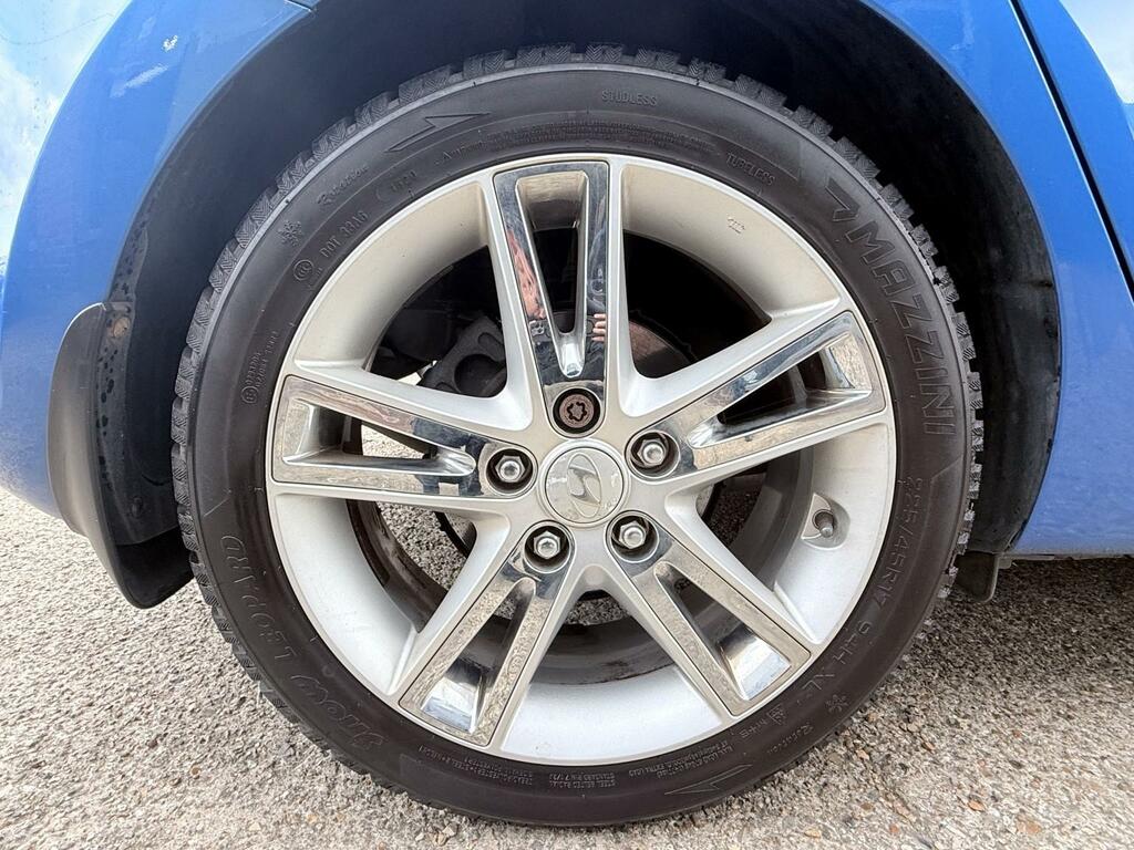 Hyundai I30 1.6 Crdi Style Red #35
