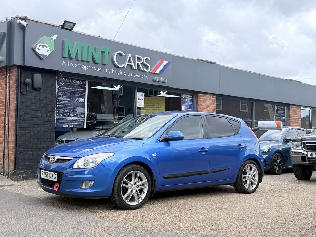 Hyundai I30 1.6 Crdi Premium Blue #3