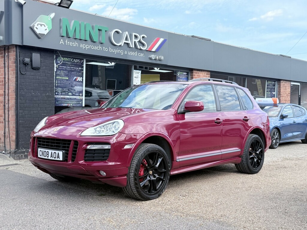 Porsche Cayenne 4.8 Gts Red #2