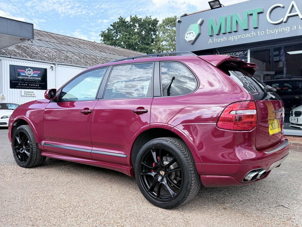 Porsche Cayenne 4.8 Gts Red #6