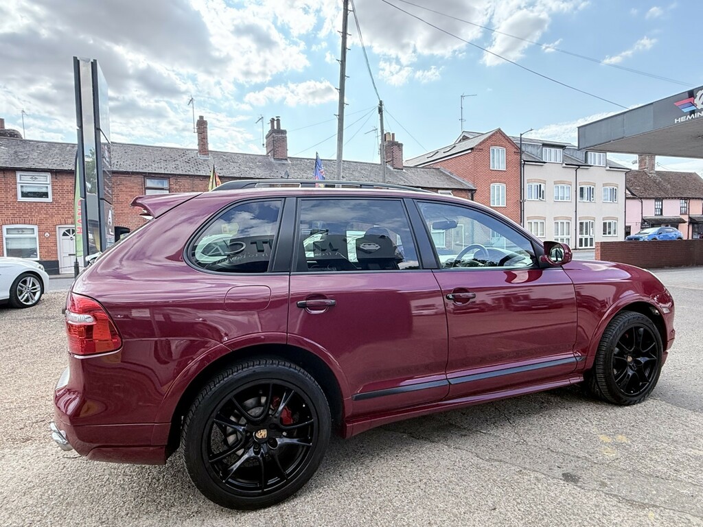 Porsche Cayenne 4.8 Gts Suv Tiptronic S Awd 332 Gkm, Black #17