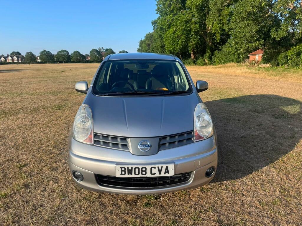 Nissan Note Tekna Silver #2