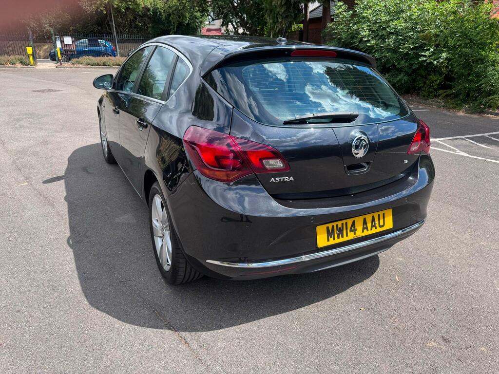 Vauxhall Astra Sri Black #5