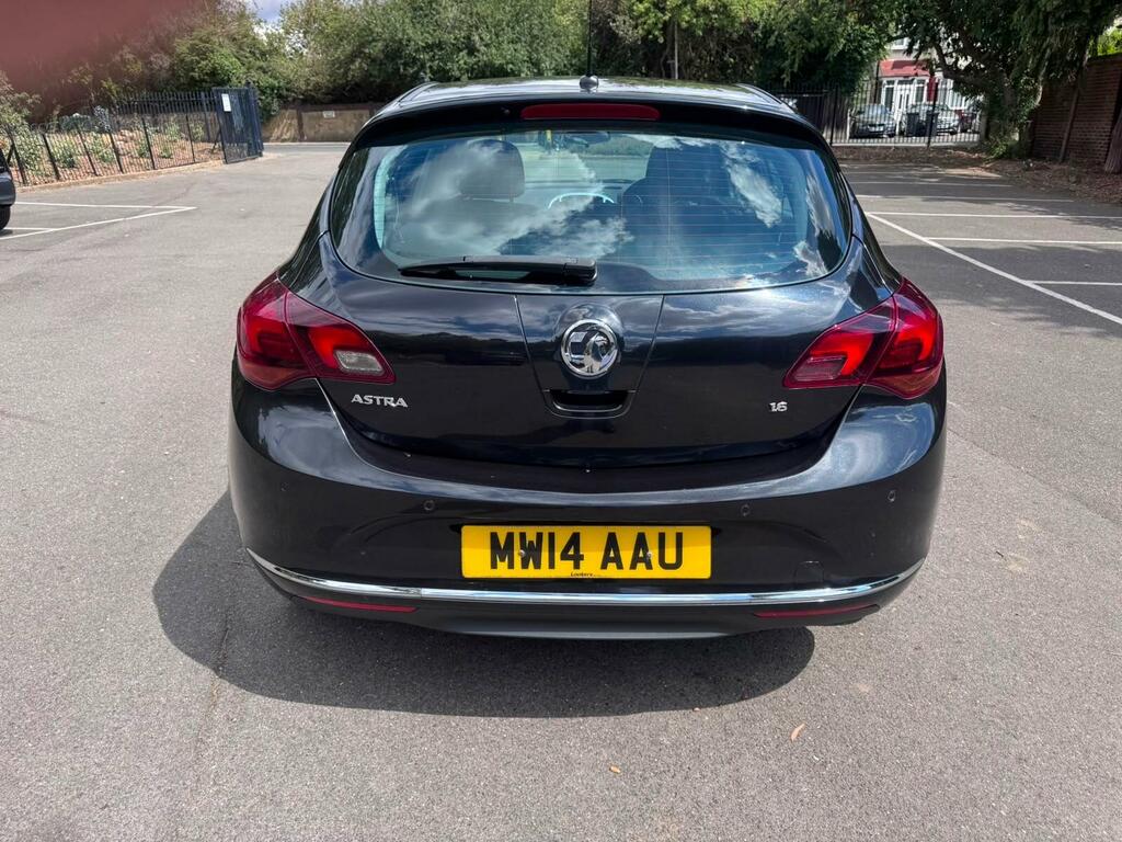 Vauxhall Astra Sri Black #6