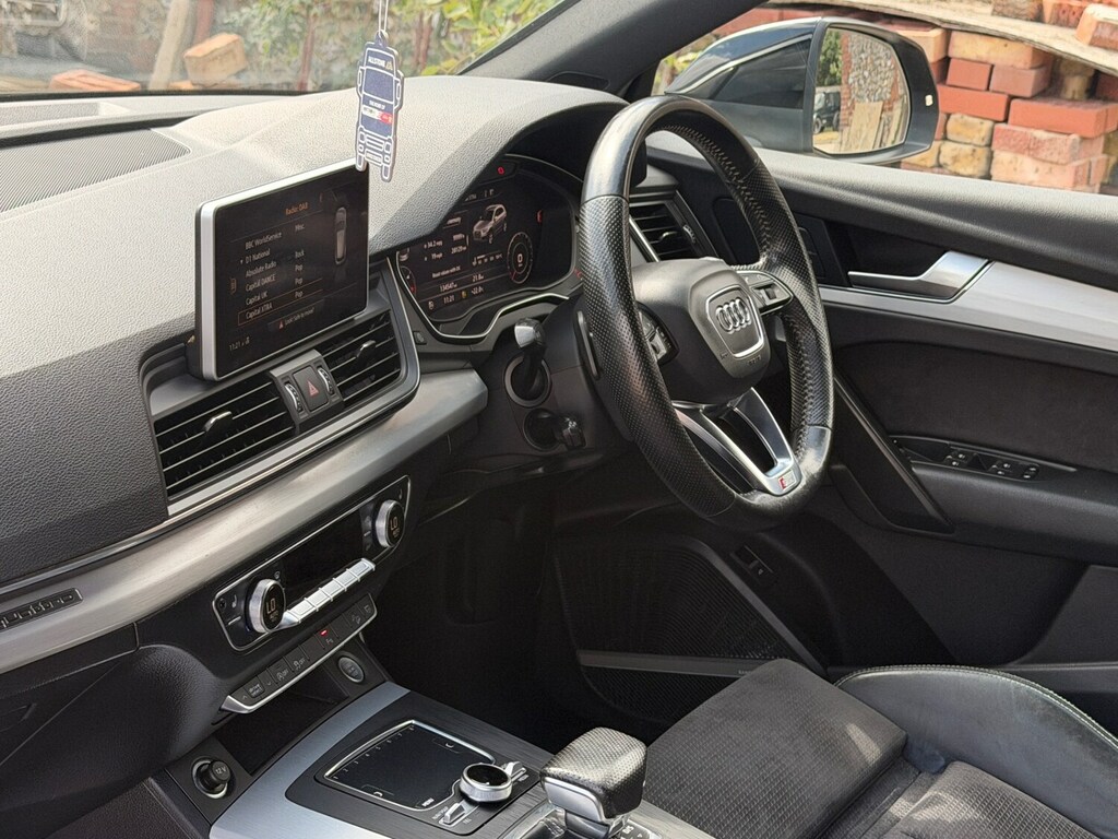 Audi Q5 Suv Black #13