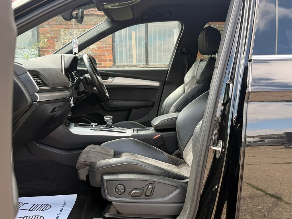 Audi Q5 Suv Black #12