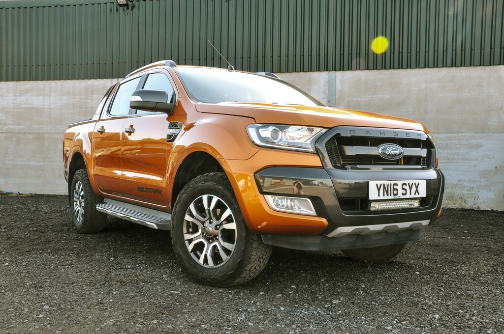 Ford Ranger 3.2 Tdci Wildtrak Orange